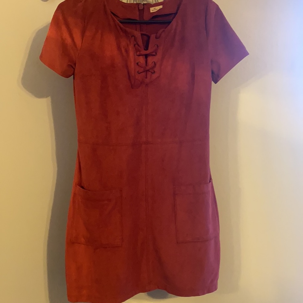Dress - Picture 3 of 3